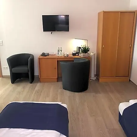 Johann 3* Warendorf