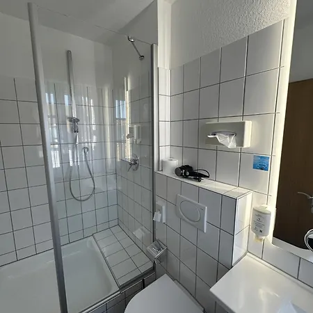 Johann فندق مبيت وإفطار 3*