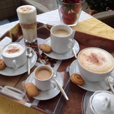 Johann فندق مبيت وإفطار 3*